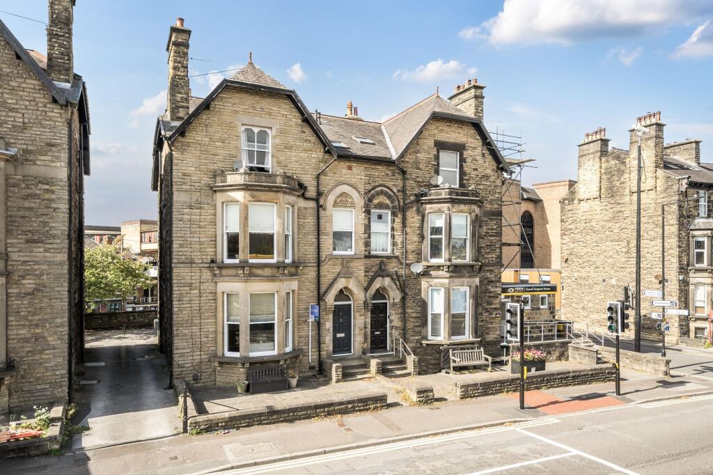 Main image of property: East Parade, Harrogate, HG1