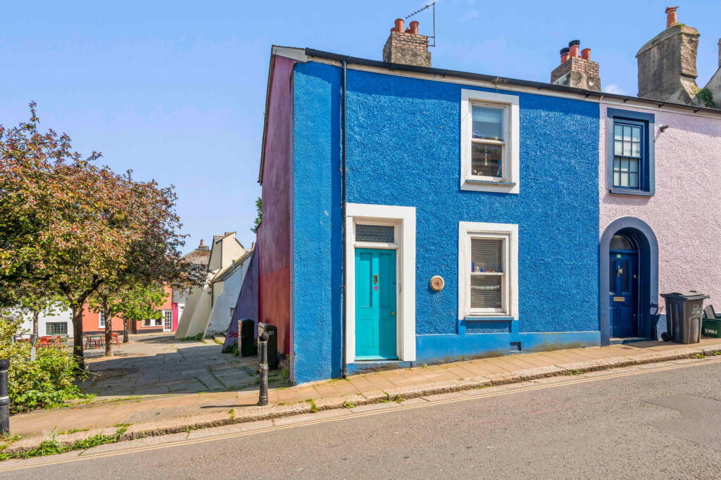 Main image of property: Cistern Street, Totnes