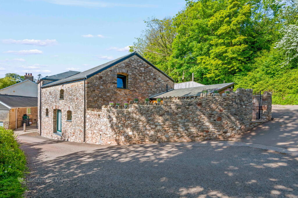 Main image of property: Aish, Stoke Gabriel