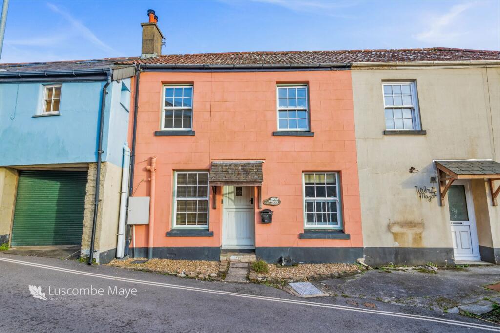 2 bedroom terraced house for sale in Aveton Gifford, TQ7 4JP, TQ7