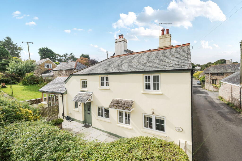 Main image of property: Kingston, Kingsbridge, Devon, TQ7 4PH