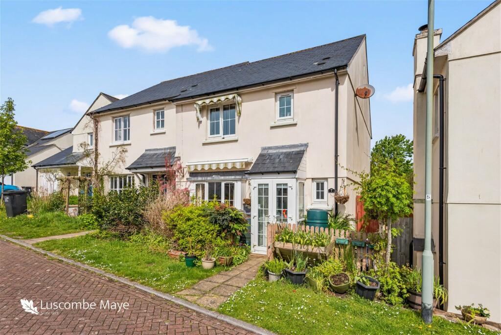 3 bedroom semidetached house for sale in Glebe Land, Aveton Gifford, TQ7