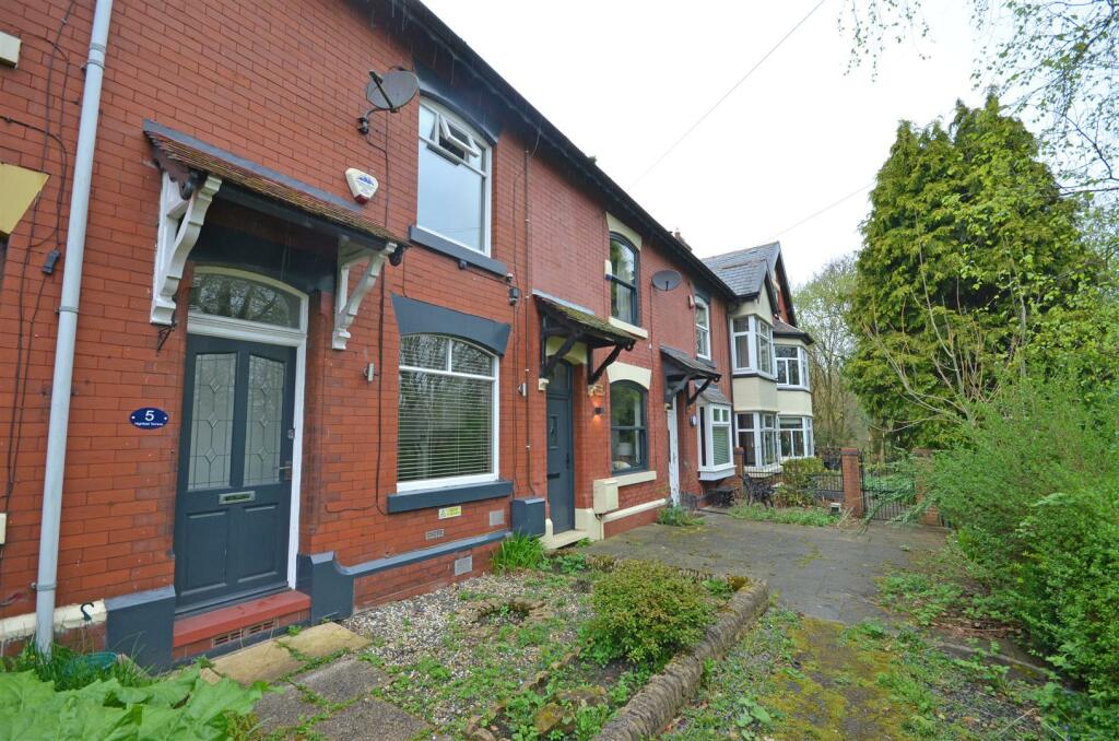 2 bedroom terraced house for sale in Highfield Terrace, AshtonUnder