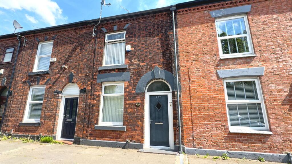 Main image of property: Oldham Road, Ashton-Under-Lyne