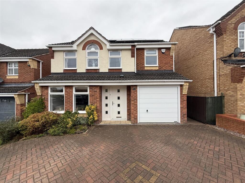 Main image of property: Windgate Rise, Stalybridge
