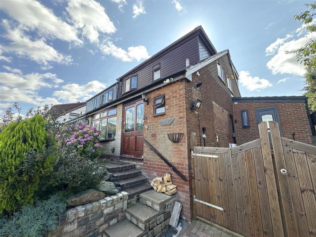 Main image of property: Arundel Close, Carrbrook, Stalybridge