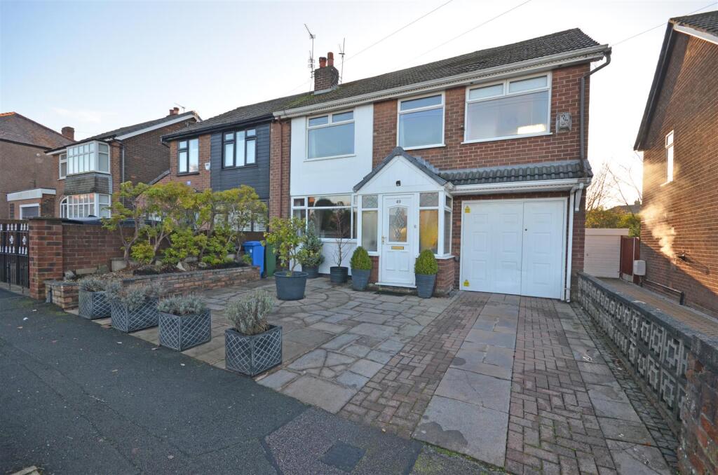 Main image of property: Grosvenor Road, Hyde