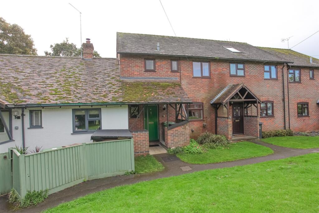 Main image of property: Barn Close, Denchworth, Wantage