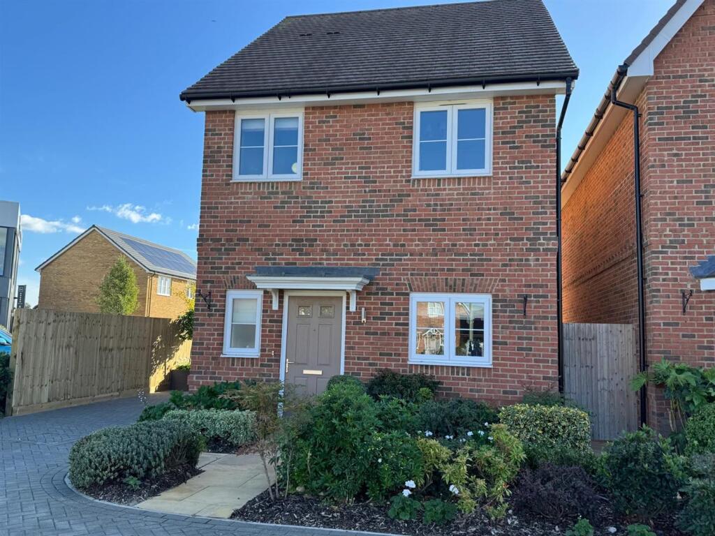 Main image of property: Burton Agnes Avenue, Didcot