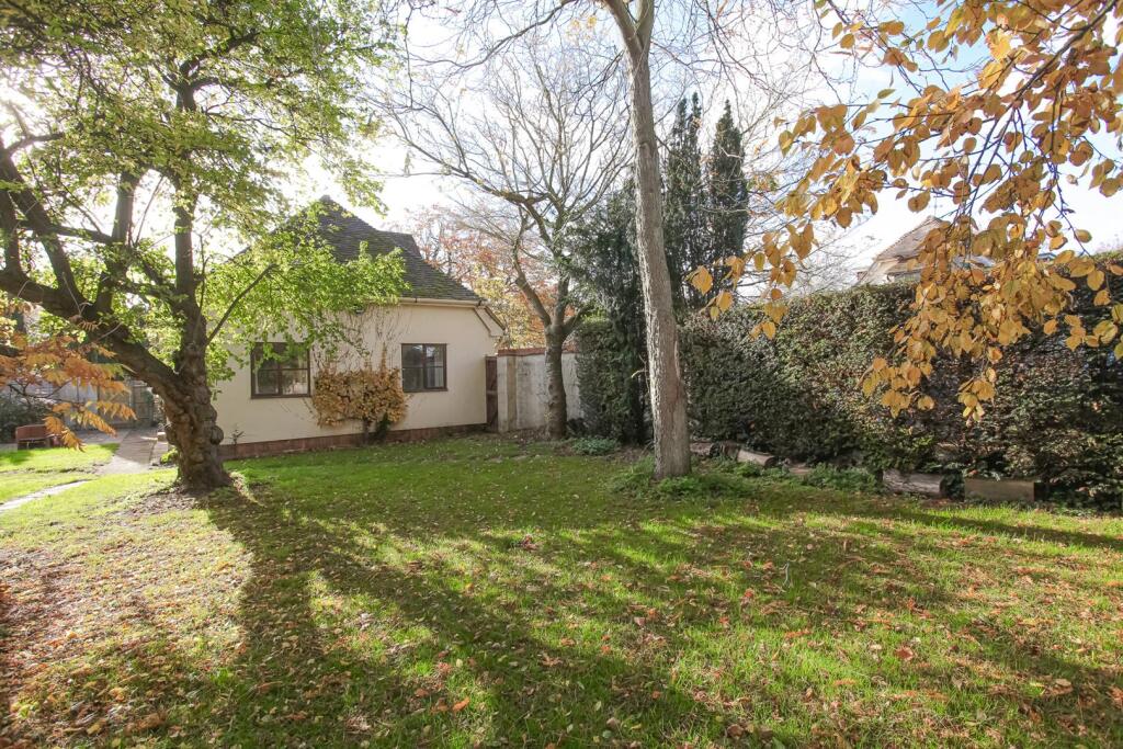 Main image of property: BLEWBURY