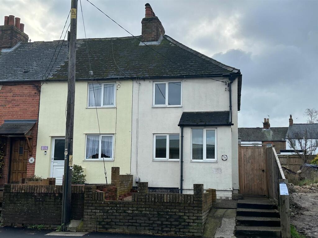 Main image of property: Broadway, Didcot