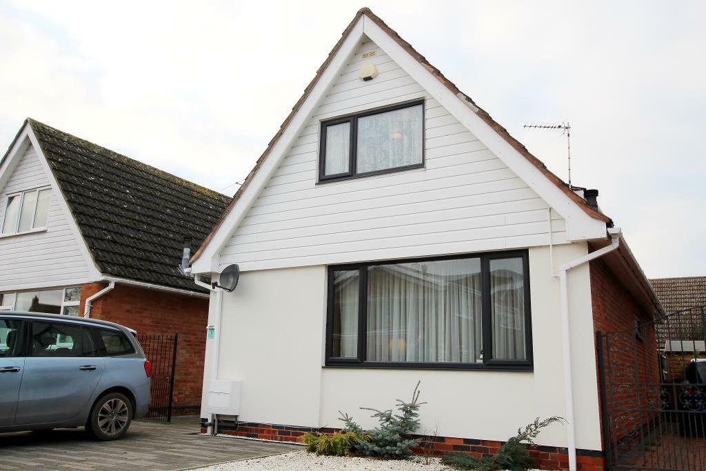2 bedroom chalet for rent in Cox Drive, Bottesford, Nottingham