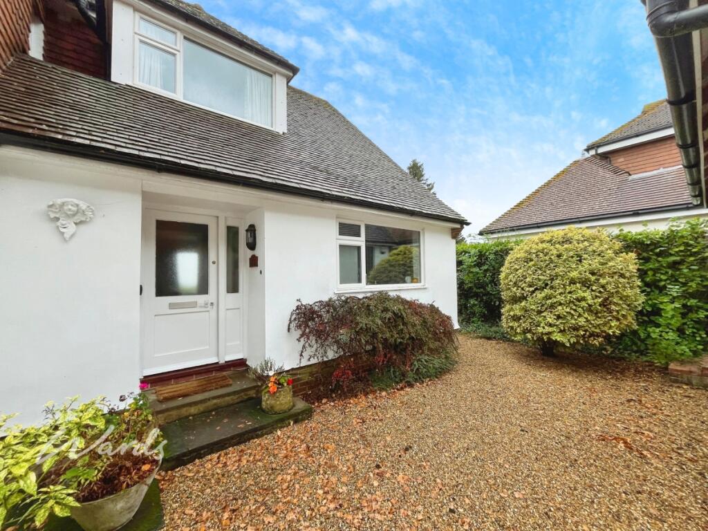 Main image of property: Chart Road Chart Sutton ME17