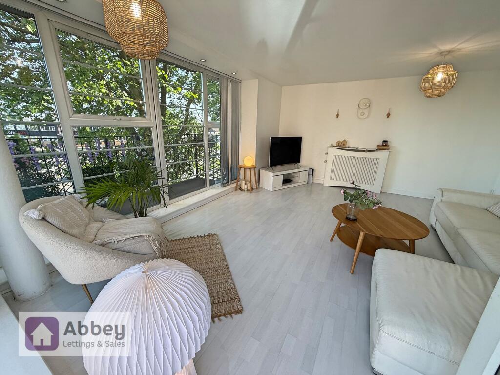 Main image of property: Montvale Gardens, Leicester, LE4
