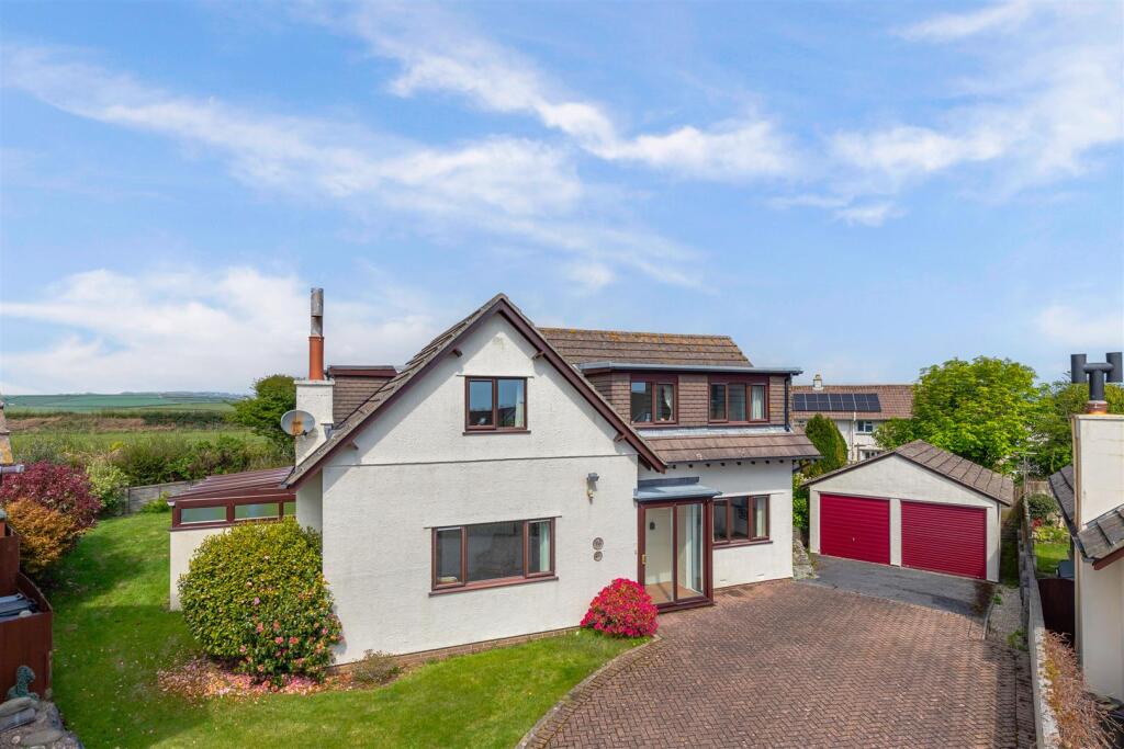 Main image of property: Crestway, Strete