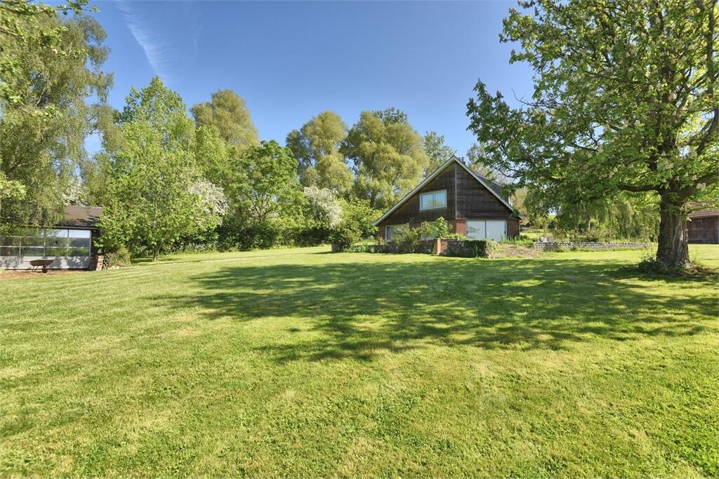 Main image of property: Upper Street, Quainton, Buckinghamshire. 