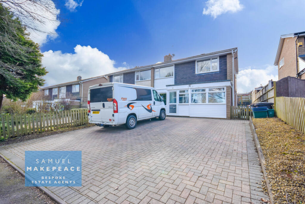 Main image of property: Gallowstree Lane, Westlands, Newcastle-Under-Lyme