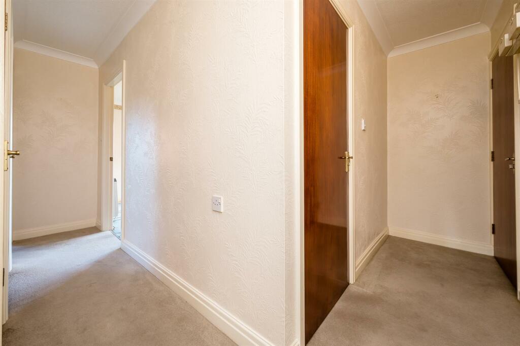 2 bedroom retirement property for sale in Church Road, Formby, Liverpool, L37