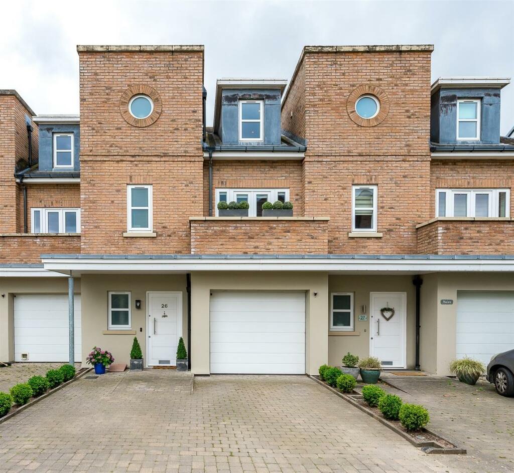 4 bedroom town house for sale in The Hamptons, Formby, Liverpool, L37