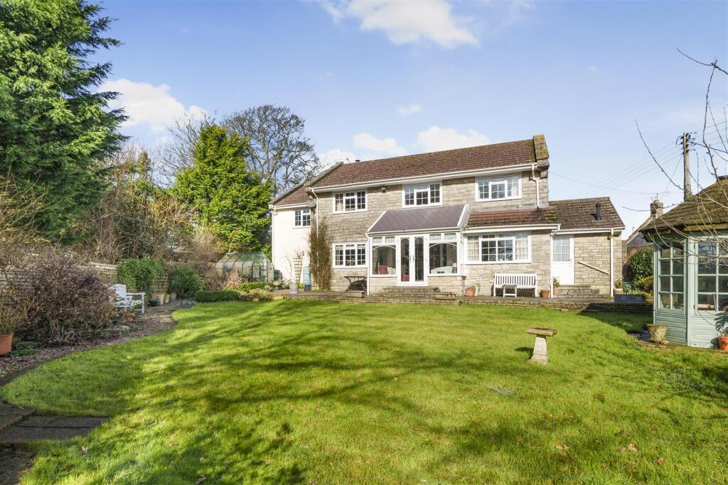 Main image of property: Shipton Road, Shipton Gorge, Bridport