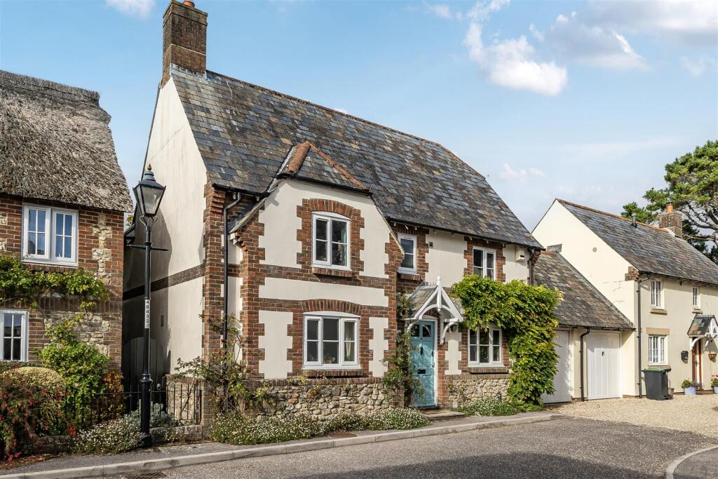 Main image of property: Barneys Close, Charmouth, Bridport