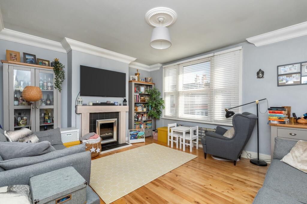 Additional property image - Southview Road, Southwick, Brighton, West Sussex, BN42 4TW
