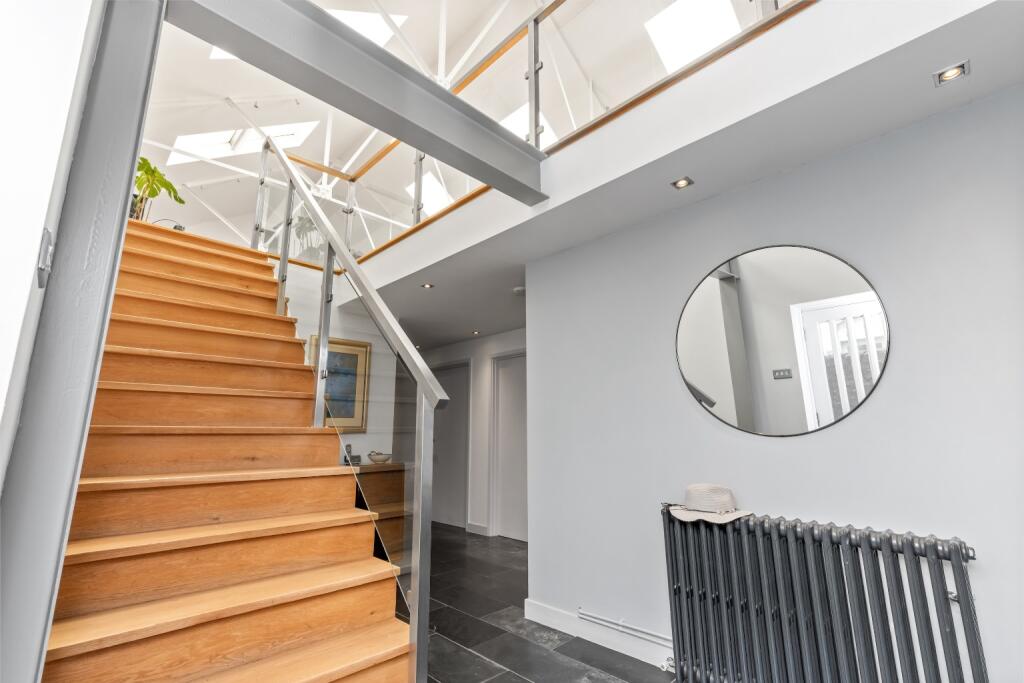 Additional property image - Park Road, Worthing, West Sussex, BN11 2AS
