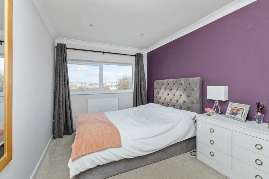 Additional property image - Beach Green, Shoreham by Sea, Opposite The Foreshore
