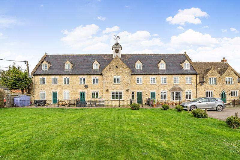 Main image of property: Heathfield, Kidlington
