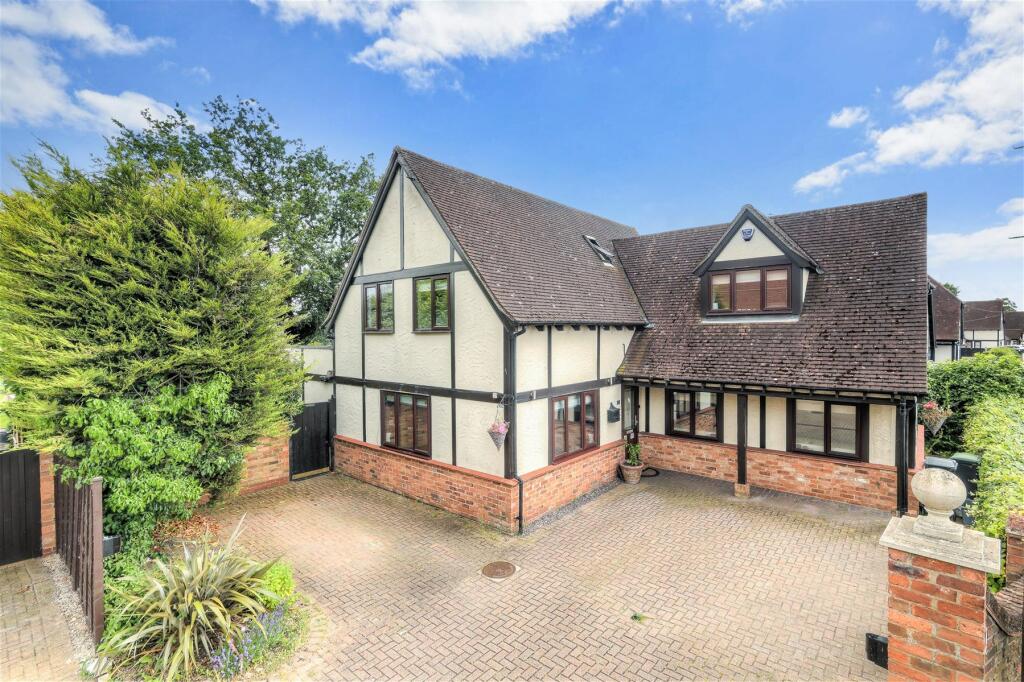 Main image of property: High Road, North Weald, Epping, Essex