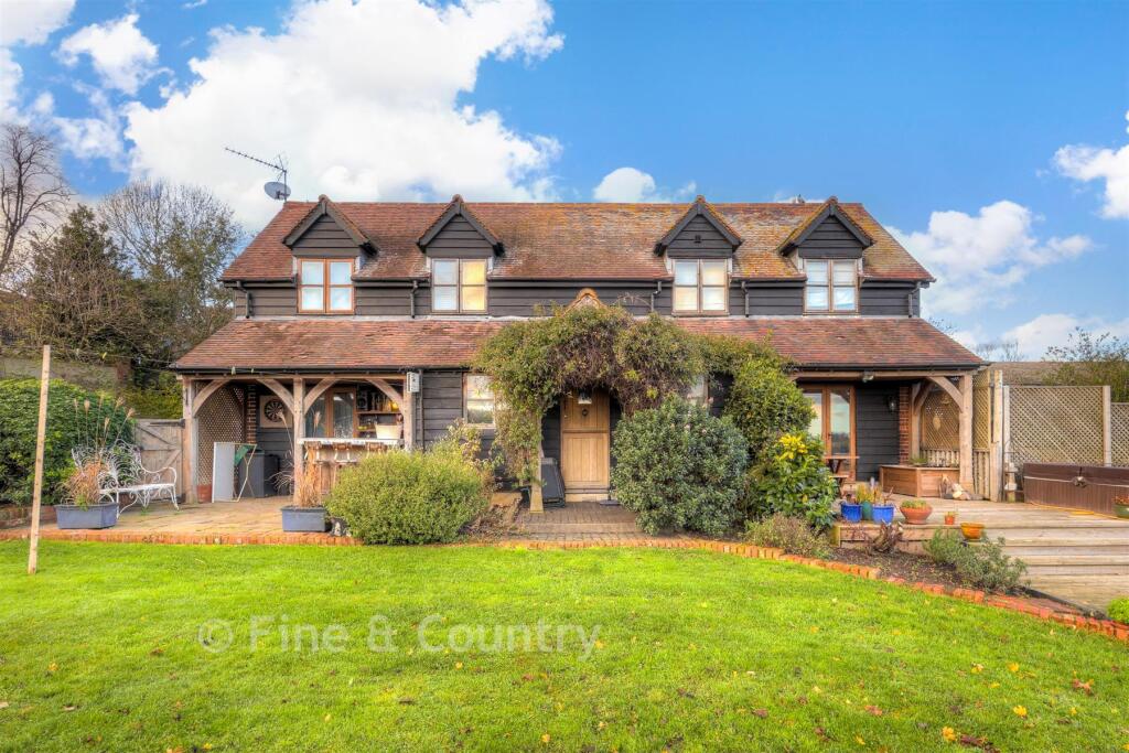 Main image of property: Little Gregories Lane, Theydon Bois, Epping, Essex
