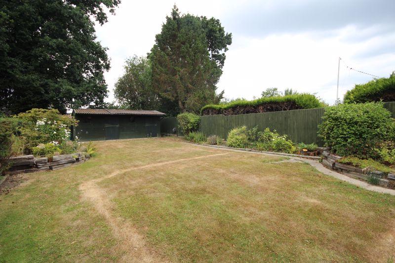 4 bedroom detached bungalow for sale in Thorpe Avenue, Tonbridge, TN10