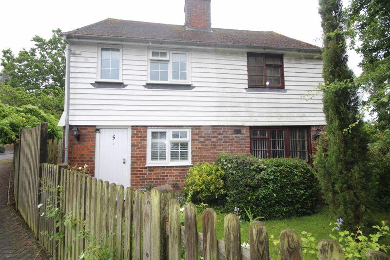 1 bedroom semidetached house for sale in Carpenters Lane, Hadlow , TN11