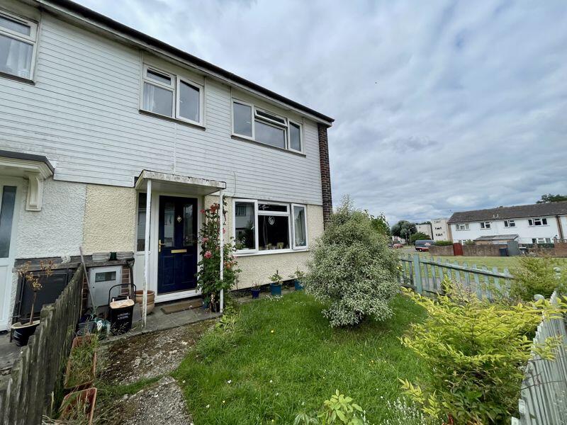 Main image of property: Wye Road, Tonbridge