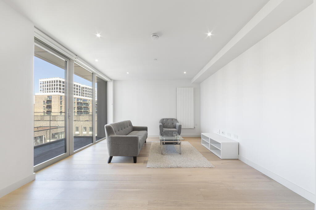 1 bedroom apartment for rent in Liner House, 3 Royal Wharf Walk, London, E16
