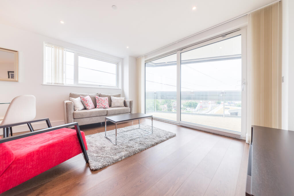 Main image of property: Western Gateway, London, E16