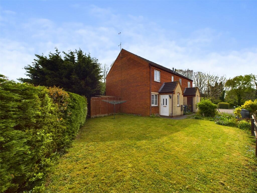 1 bedroom terraced house for sale in Calendula Court, Vervain Close, Churchdown, Gloucester, GL3