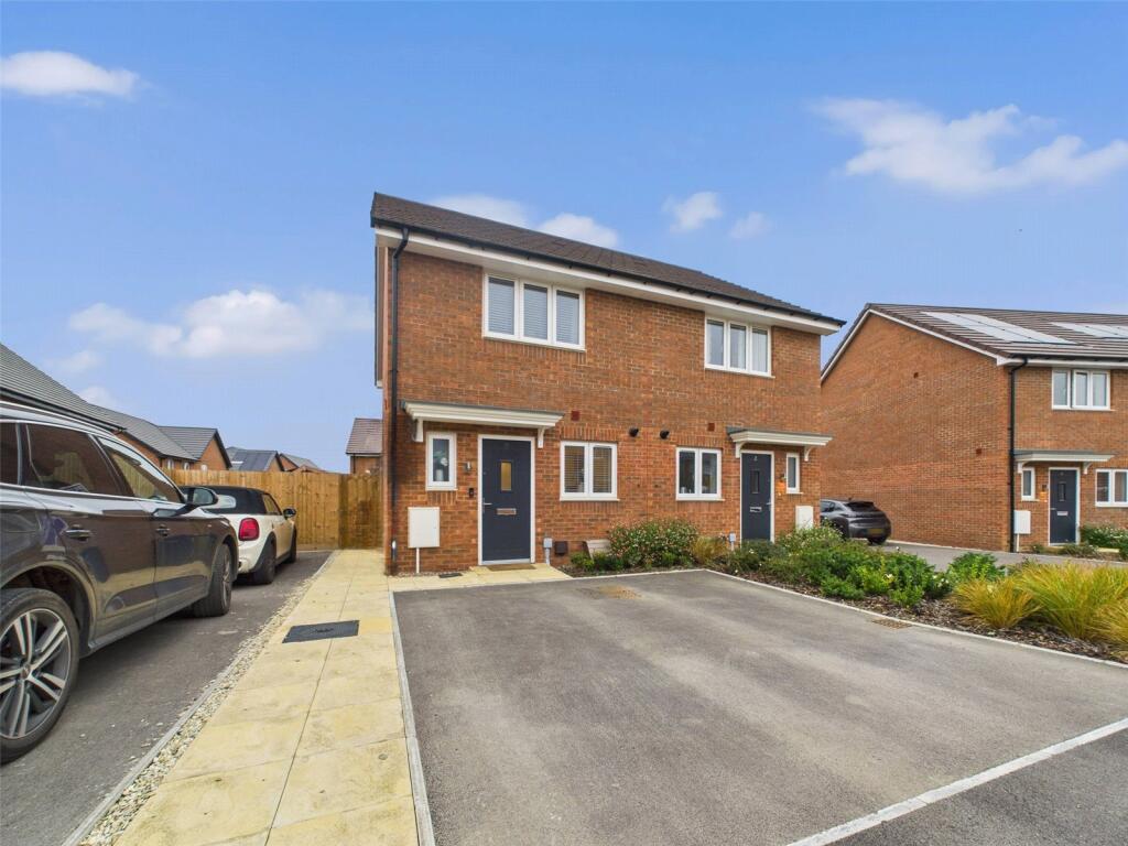Main image of property: Drake Gardens, Brockworth, Gloucester, Gloucestershire, GL3