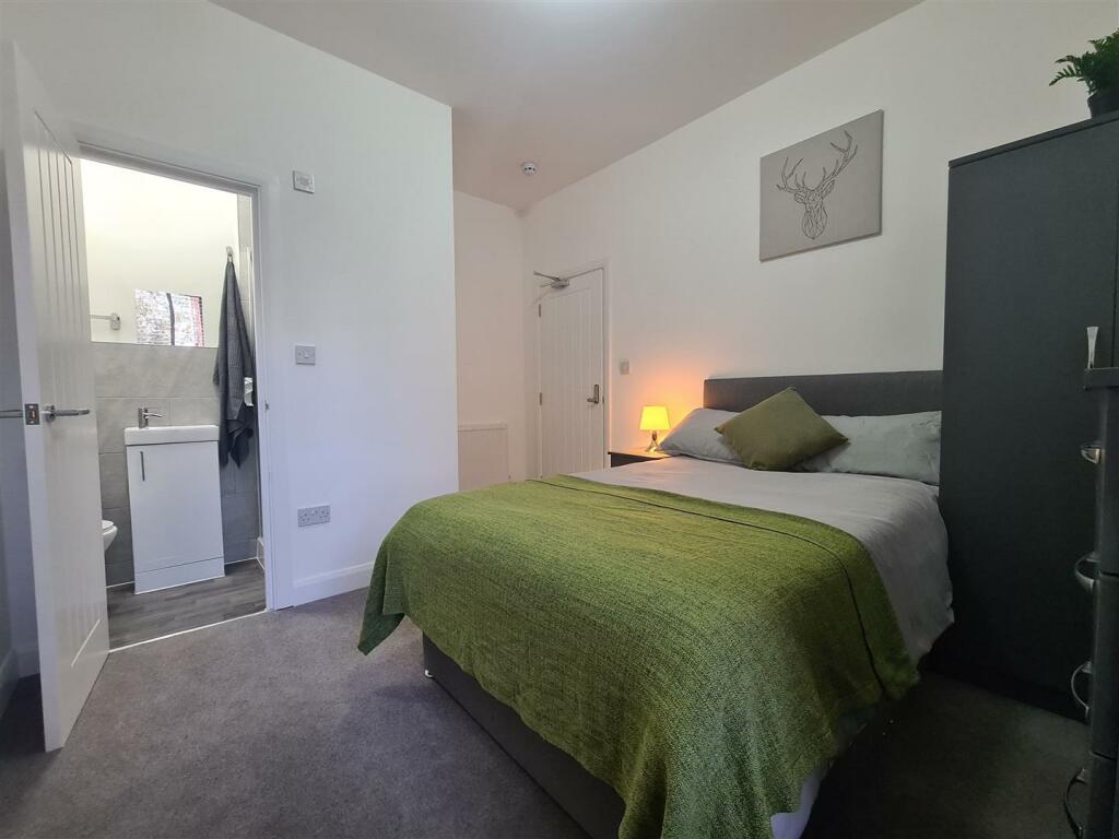 1 bedroom house share for rent in Edgbaston Road, Smethwick, Birmingham, B66