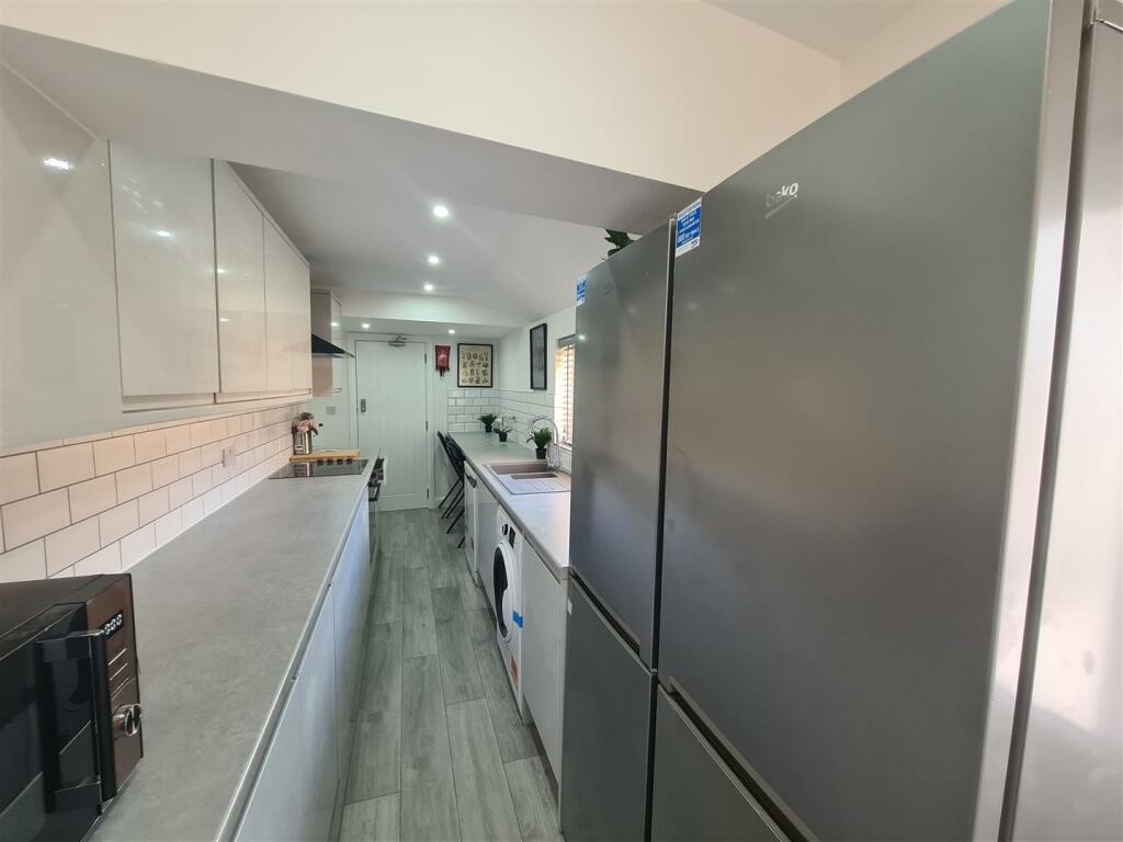 Additional property image - Mount Pleasant, Redditch