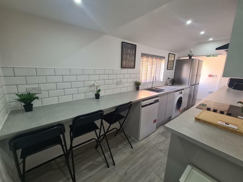 Additional property image - Mount Pleasant, Redditch