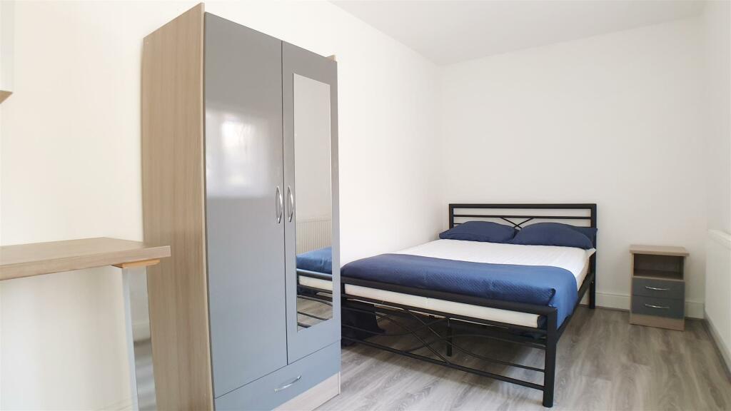 Additional property image - Link Road, Birmingham