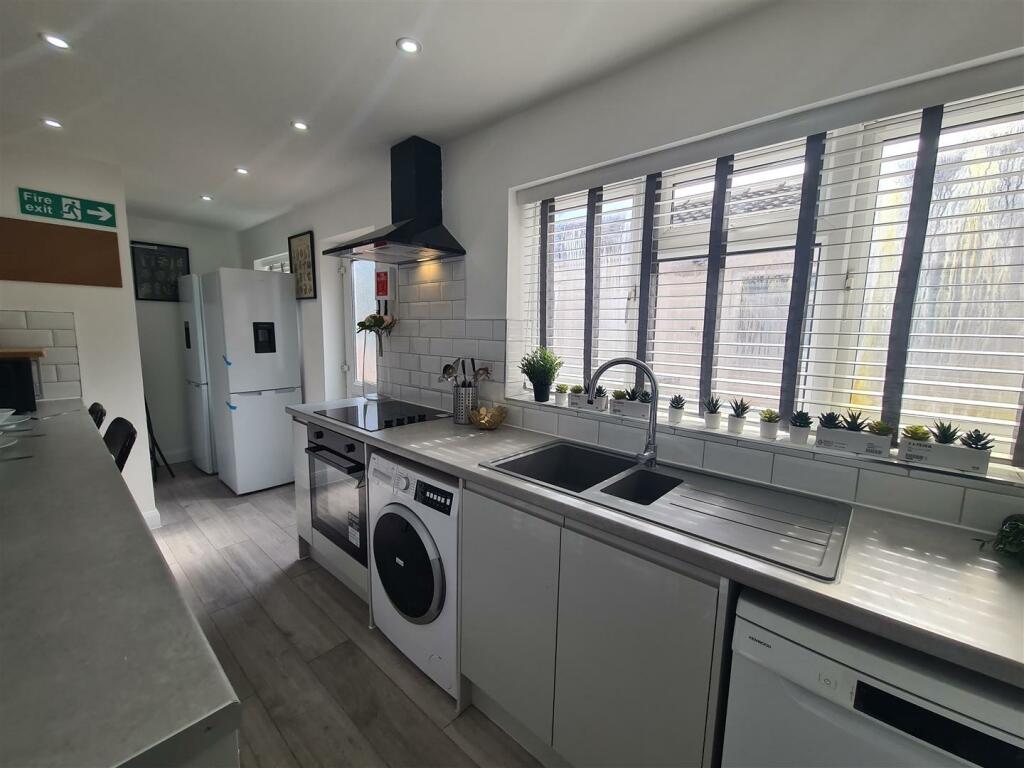 Additional property image - Lodge Road, Redditch