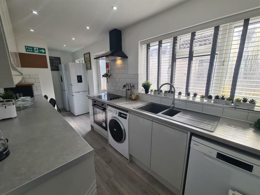Additional property image - Lodge Road, Redditch