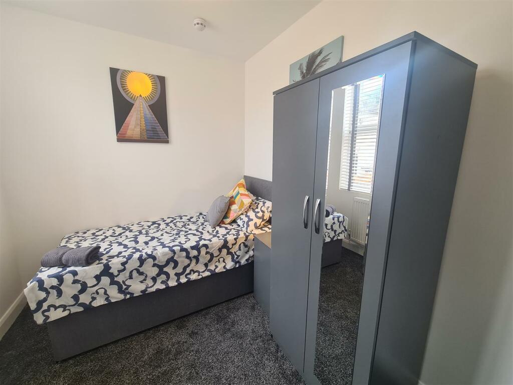 Additional property image - Lodge Road, Redditch