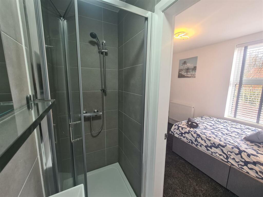 Additional property image - Lodge Road, Redditch