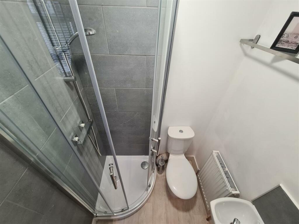Additional property image - Bearwood Road, Smethwick
