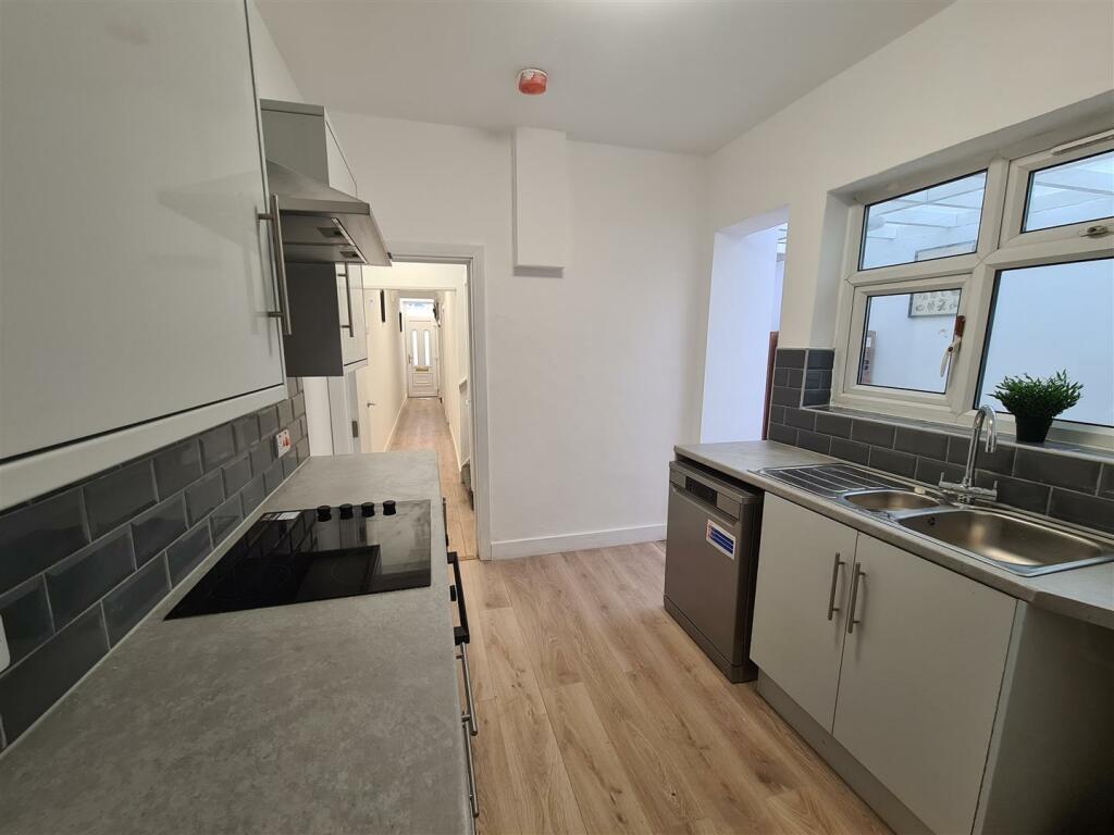 Additional property image - Bearwood Road, Smethwick