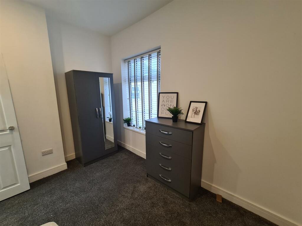 Additional property image - Bearwood Road, Smethwick