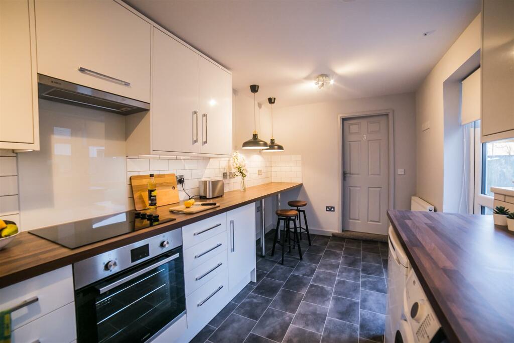 Additional property image - Windmill Lane, Smethwick, Birmingham